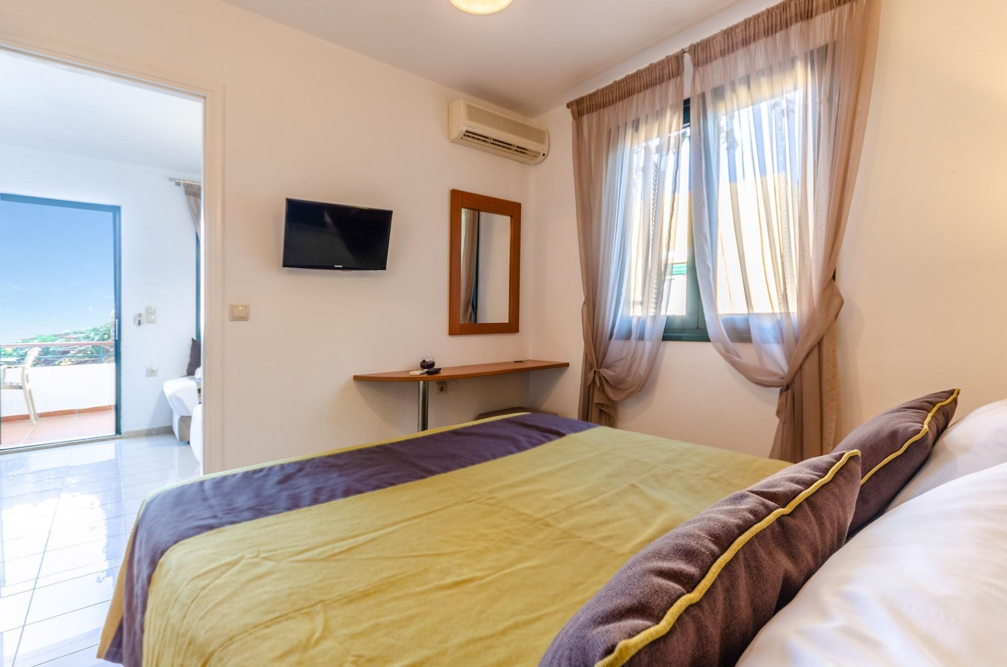 Pela Mare Hotel Agia Pelagia Exteriér fotografie